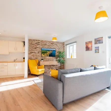 Centre Escape With Large Terrace, Sleeps 7 *