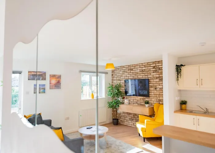 Centre Escape With Large Terrace, Sleeps 7 Apartament Galway
