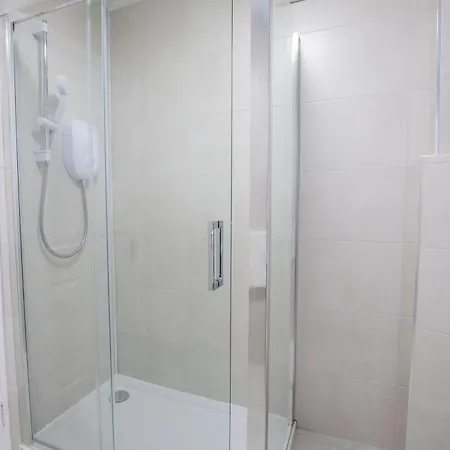 Centre Escape With Large Terrace, Sleeps 7