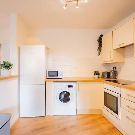 Апартаменты Centre Escape With Large Terrace, Sleeps 7